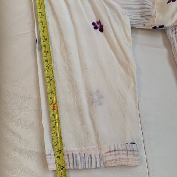 Meeks Rayon Blouse. Size M - Picture 7 of 9